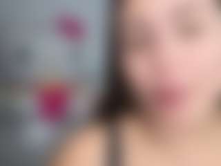 Lunita Chetcuti's Live Sex Cam Show