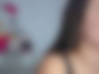 Lunita Chetcuti's Live Sex Cam Show