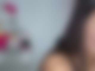 Lunita Chetcuti's Live Sex Cam Show