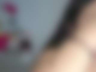 Lunita Chetcuti's Live Sex Cam Show