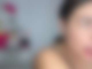 Lunita Chetcuti's Live Sex Cam Show