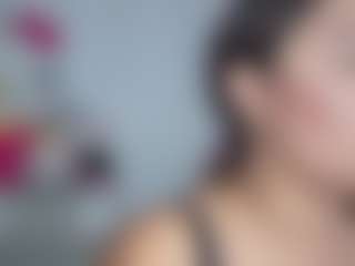 Lunita Chetcuti's Live Sex Cam Show