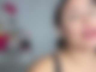 Lunita Chetcuti's Live Sex Cam Show