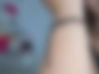 Lunita Chetcuti's Live Sex Cam Show