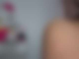 Lunita Chetcuti's Live Sex Cam Show