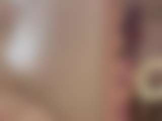 Lunita Chetcuti's Live Sex Cam Show