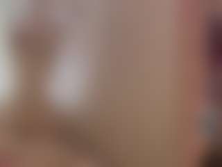 Lunita Chetcuti's Live Sex Cam Show