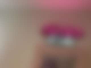 Lunita Chetcuti's Live Sex Cam Show