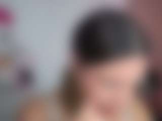 Lunita Chetcuti's Live Sex Cam Show