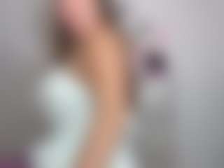 Lunita Chetcuti's Live Sex Cam Show