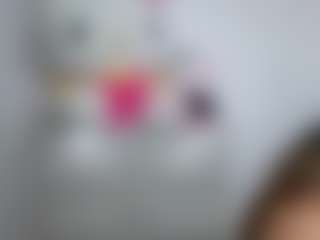 Lunita Chetcuti's Live Sex Cam Show