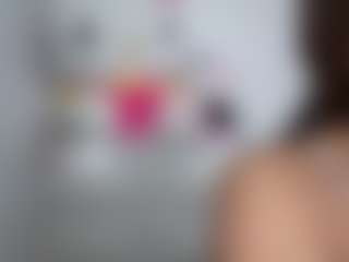 Lunita Chetcuti's Live Sex Cam Show