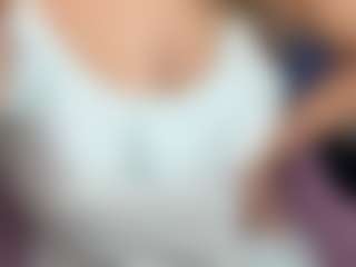 Lunita Chetcuti's Live Sex Cam Show