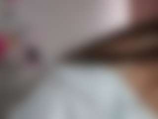 Lunita Chetcuti's Live Sex Cam Show
