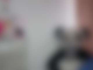 Lunita Chetcuti's Live Sex Cam Show