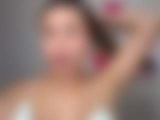 Lunita Chetcuti's Live Sex Cam Show