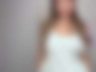 Lunita Chetcuti's Live Sex Cam Show