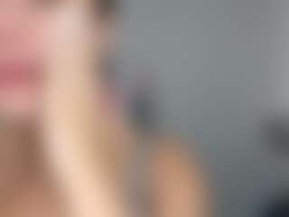 Lunita Chetcuti's Live Sex Cam Show
