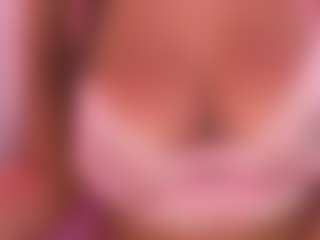 Lunita Chetcuti's Live Sex Cam Show