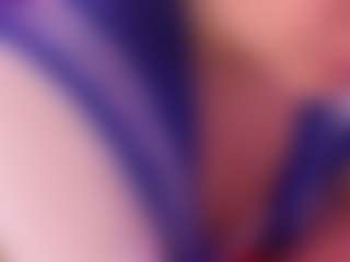 Live cam show with Lunita Chetcuti - Tease on Lustler