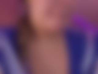Lunita Chetcuti's Live Sex Cam Show