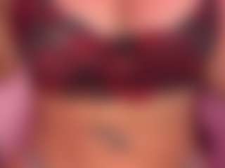Lunita Chetcuti's Live Sex Cam Show