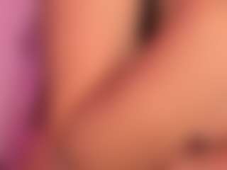 Lunita Chetcuti's Live Sex Cam Show