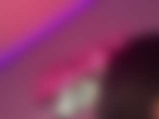 Lunita Chetcuti's Live Sex Cam Show