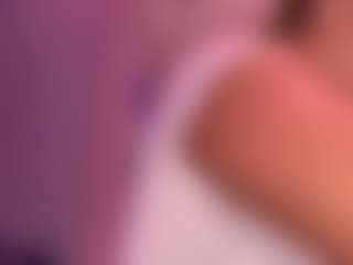 Lunita Chetcuti's Live Sex Cam Show