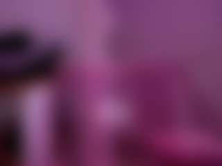 Lunita Chetcuti's Live Sex Cam Show