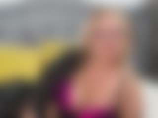 Live cam show with NathaliaNat - Blondie on livesuperchat.net