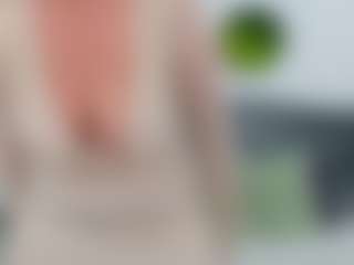 NathaliaNat MILF webcam performer live streaming