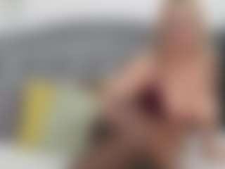 Live cam show with NathaliaNat - Mature on Soda Cam