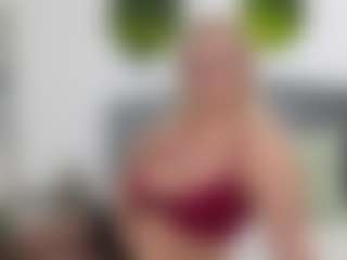 Live cam show with NathaliaNat - Highheels on SinfulBabes