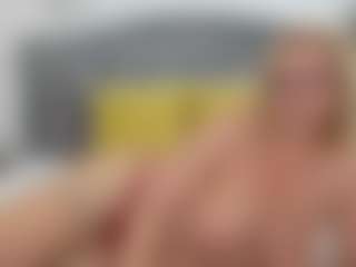 Live cam show with NathaliaNat - Fingers on livesexfox.com
