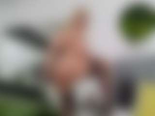 Live cam show with NathaliaNat - Butt Plug on AdultVida.com