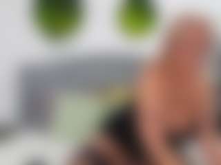 Live cam show with NathaliaNat - Highheels on TeamSkeetLive