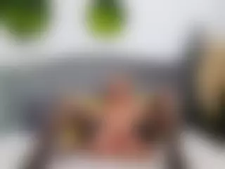 NathaliaNat MILF webcam performer live streaming