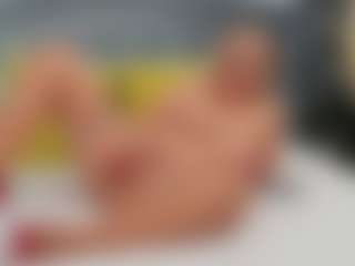 NathaliaNat MILF webcam performer live streaming