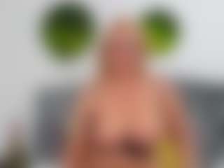Live cam show with NathaliaNat - Tease on Milfs Live