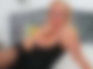 Live cam show with NathaliaNat - Tease Mature on Hubzter Live
