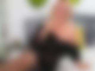 Live cam show with NathaliaNat - Mature on Pornisteam.com