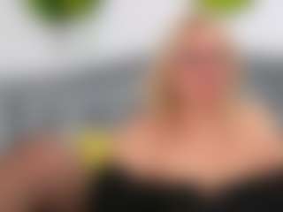 Live cam show with NathaliaNat - Amateur MILF on hrnylive.com