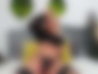 Live cam show with NathaliaNat - Blonde Hair MILF on makecum.org