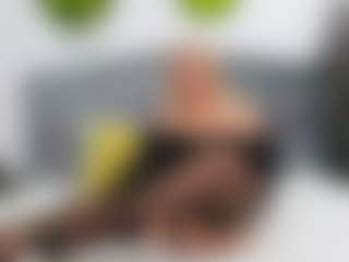 Live cam show with NathaliaNat - Shaved Pussy on camgirlchat.live
