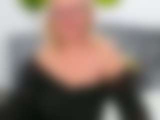 Live cam show with NathaliaNat - Lovense MILF on TottyGirls