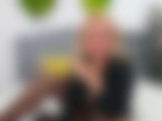 Live cam show with NathaliaNat - Striptease on infinitiblacc.com