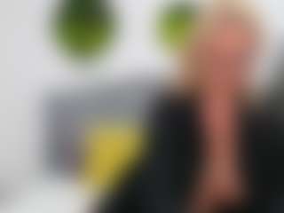 Live cam show with NathaliaNat - Blonde Hair Amateur on Camsoda
