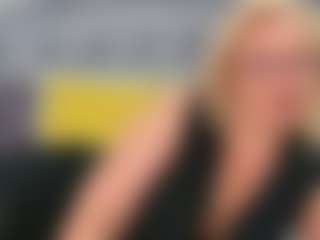 Live cam show with NathaliaNat - Role Play on xheatlive.com