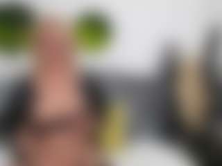 Live cam show with NathaliaNat - Sexwebcam MILF on sexylive.show